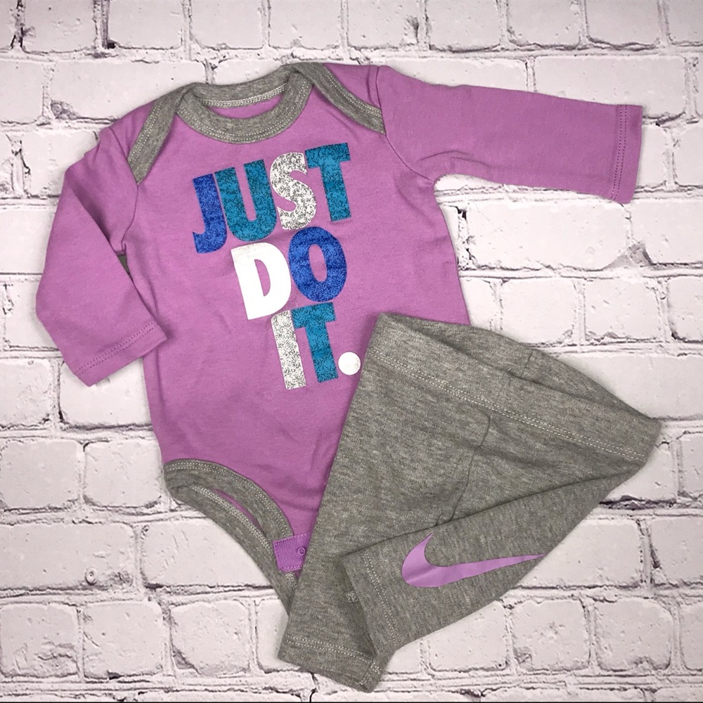 Nike Onesie & Jogger Set - 3 month